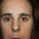 Swatch de peggy vanderhispallie : Hydro Boost®: Sérum perles booster survitaminé, Neutrogena