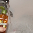 Swatch de peggy vanderhispallie : Bain Douche Sensuel - Vanille Bourbon de Yves Rocher, Yves Rocher