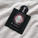 Swatch de zlliteras : Black Opium Eau de parfum, Yves Saint Laurent