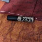 Swatch de Mariamakeup : Base Fard à Paupière I Love Stage, Essence