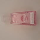 Swatch de Jessikat : Gel mains nettoyant, Merci Handy