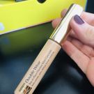 Swatch de spookx1809 : Double Wear - Anti-cernes zéro défaut tenue extrême, Estée Lauder