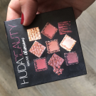 Swatch de spookx1809 : Essentials Eye Palette - Palettes d'ombres à paupières, Huda Beauty