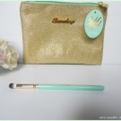 Swatch de Aunatur-elle : Gold mint kit, Elsa makeup