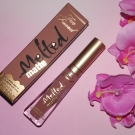 Swatch de Aunatur-elle : Melted Matte - Rouge à lèvres liquéfié longue tenue mat, Too Faced