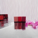 Swatch de Aunatur-elle : Rouge Edition Velvet, Bourjois