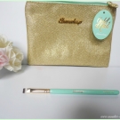 Swatch de Aunatur-elle : Gold mint kit, Elsa makeup