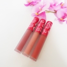 Swatch de Aunatur-elle : Velvetines Matte Lipstick, Lime Crime