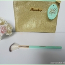 Swatch de Aunatur-elle : Gold mint kit, Elsa makeup