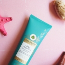 Swatch de Aunatur-elle : Gelée Nettoyante Magnifica, Sanoflore