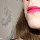 Swatch de Aunatur-elle : Ultra HD matte lipcolor, Revlon