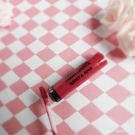 Swatch de Aunatur-elle : Rouge à lèvre liquide mat, Ofra