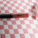 Swatch de Aunatur-elle : Rouge à lèvre liquide mat, Ofra