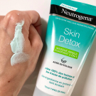 Swatch de VeroToulouse : Skin Detox Masque Argile, Neutrogena