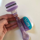 Swatch de VeroToulouse : Rasoir Vens COMFORTGLIDE BREEZE, Gillette Venus