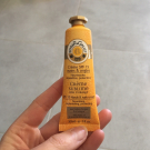 Swatch de cam_good86 : Crème sublime bois d'orange, Roger&Gallet