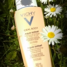 Swatch de Flor Bela : Ideal Body Aqua Sorbet gel hydratant pour le corps, Vichy