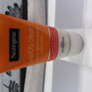 Swatch de Bonheur6200 : Crème Désincrustante nettoyante points noirs, Neutrogena