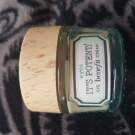 Swatch de Noeskaya : It's Potent! Eye Cream Crème Illuminatrice Regard, Benefit Cosmetics