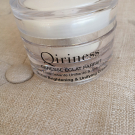 Swatch de lince-19 : Caresse Eclat Parfait, Qiriness