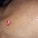 Swatch de jadeprosondage : Effet Glacé Cranberry 3 min, Yves Rocher