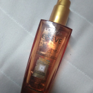 Swatch de Mademoiselle : Huile Extraordinaire Universelle Elsève, L'Oréal Paris